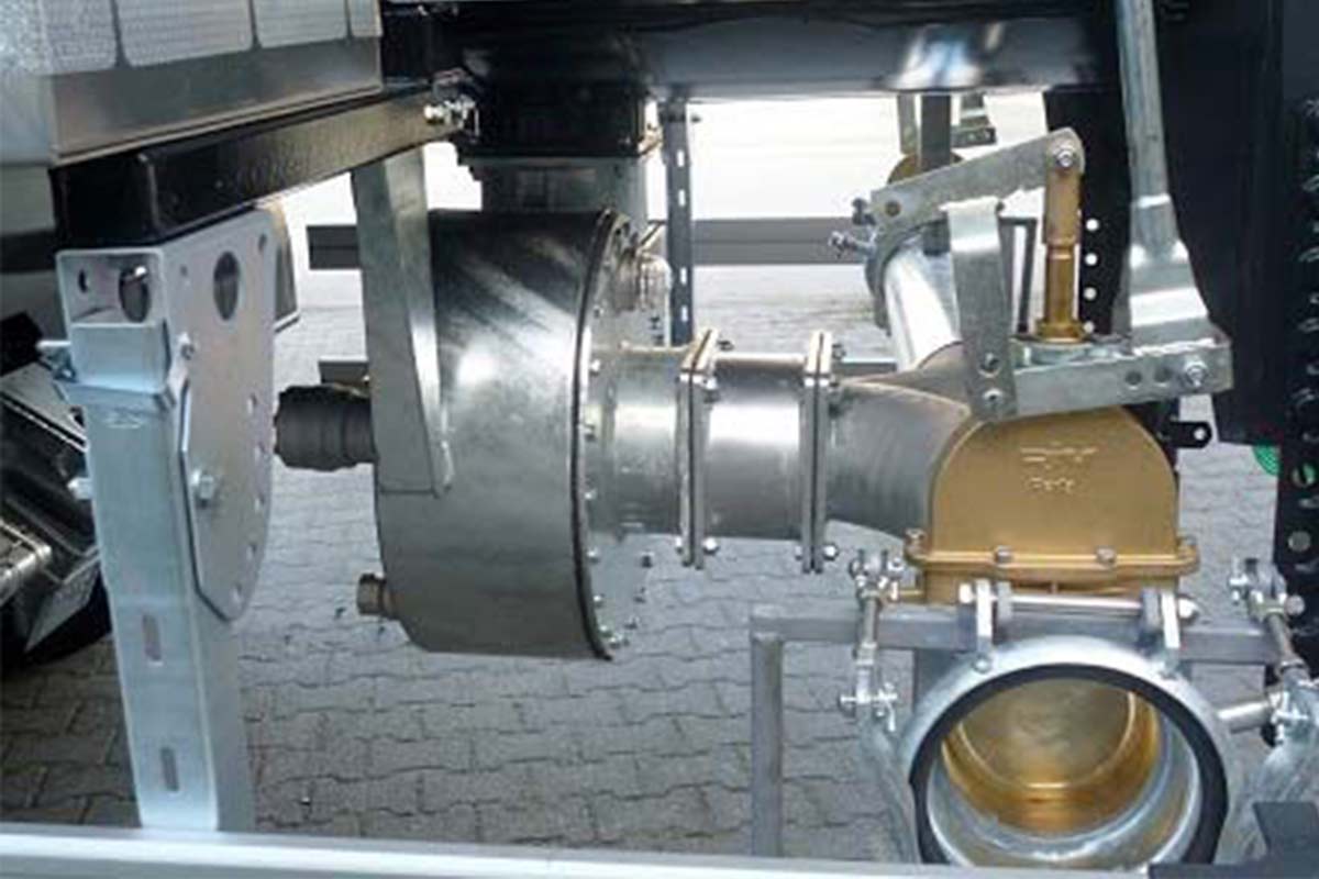 FAVORIT Turbofüller 6" oder 8" - hydraulische Befüllhilfe für Güllefässer